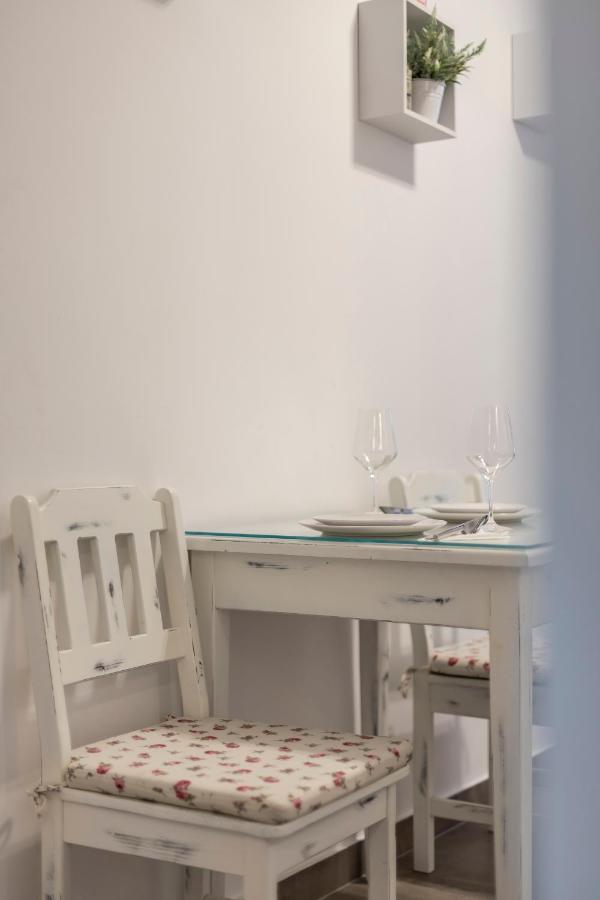 Studio Apartments Insula スプリト エクステリア 写真