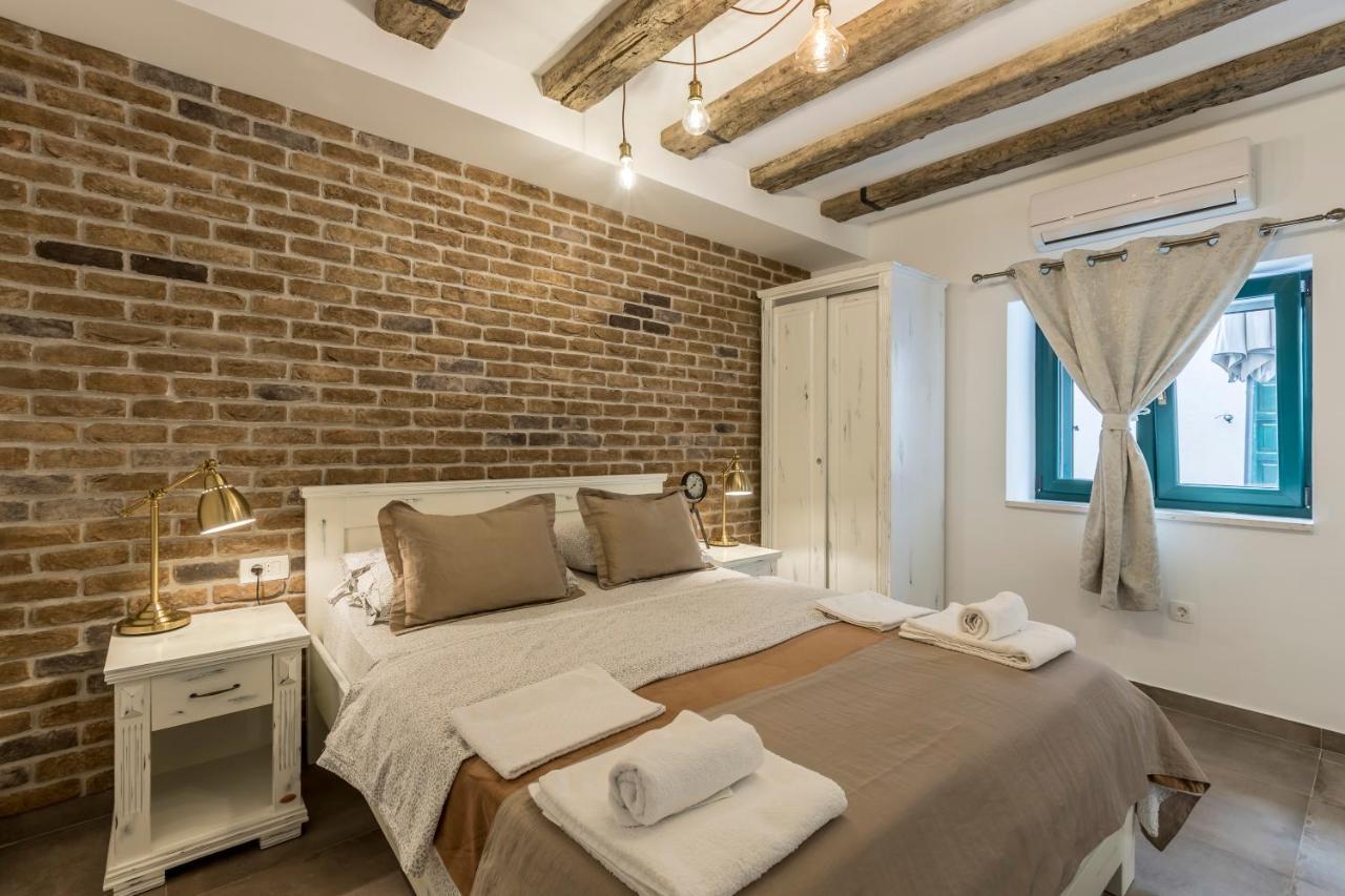 Studio Apartments Insula スプリト エクステリア 写真