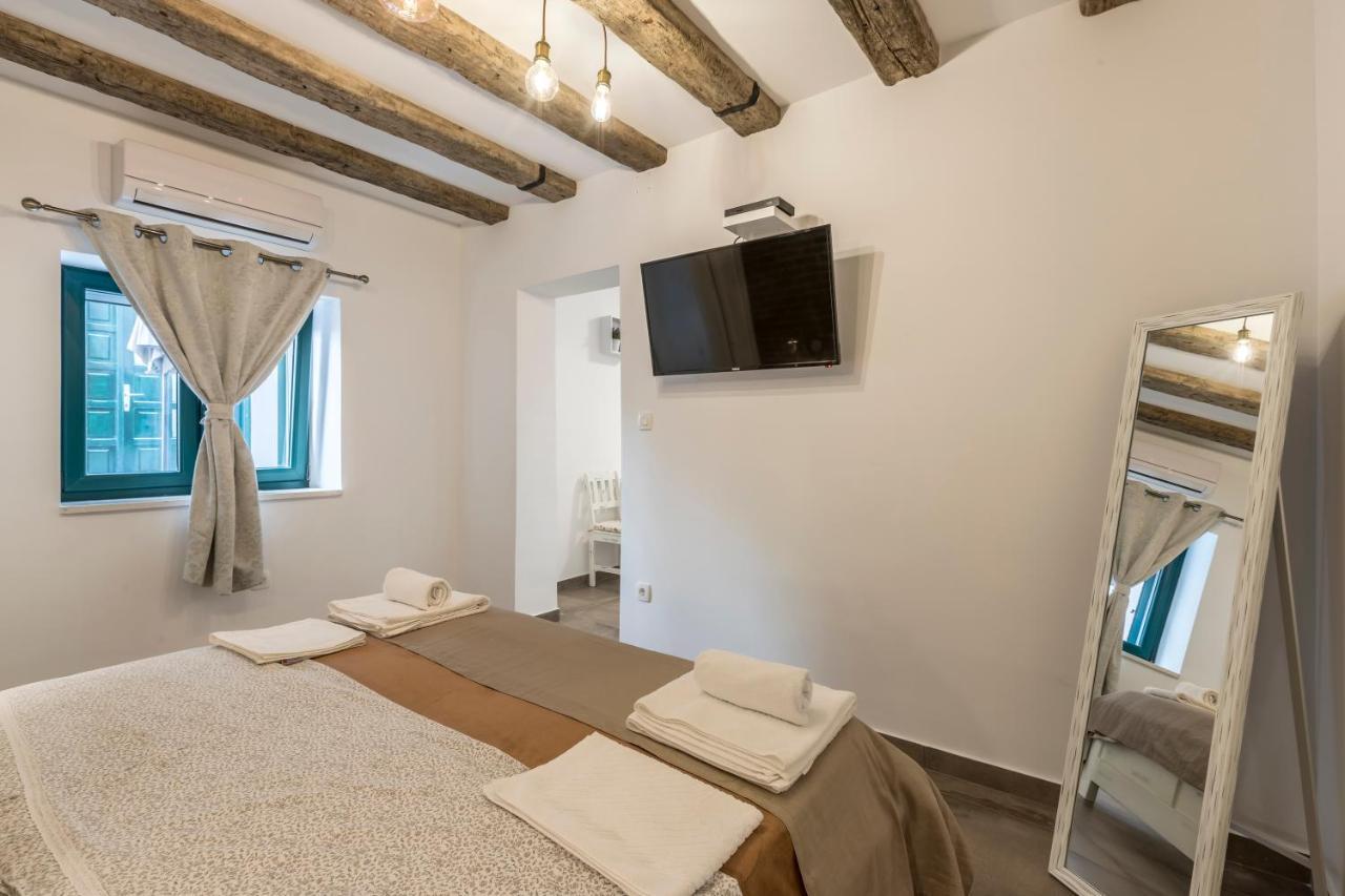 Studio Apartments Insula スプリト エクステリア 写真